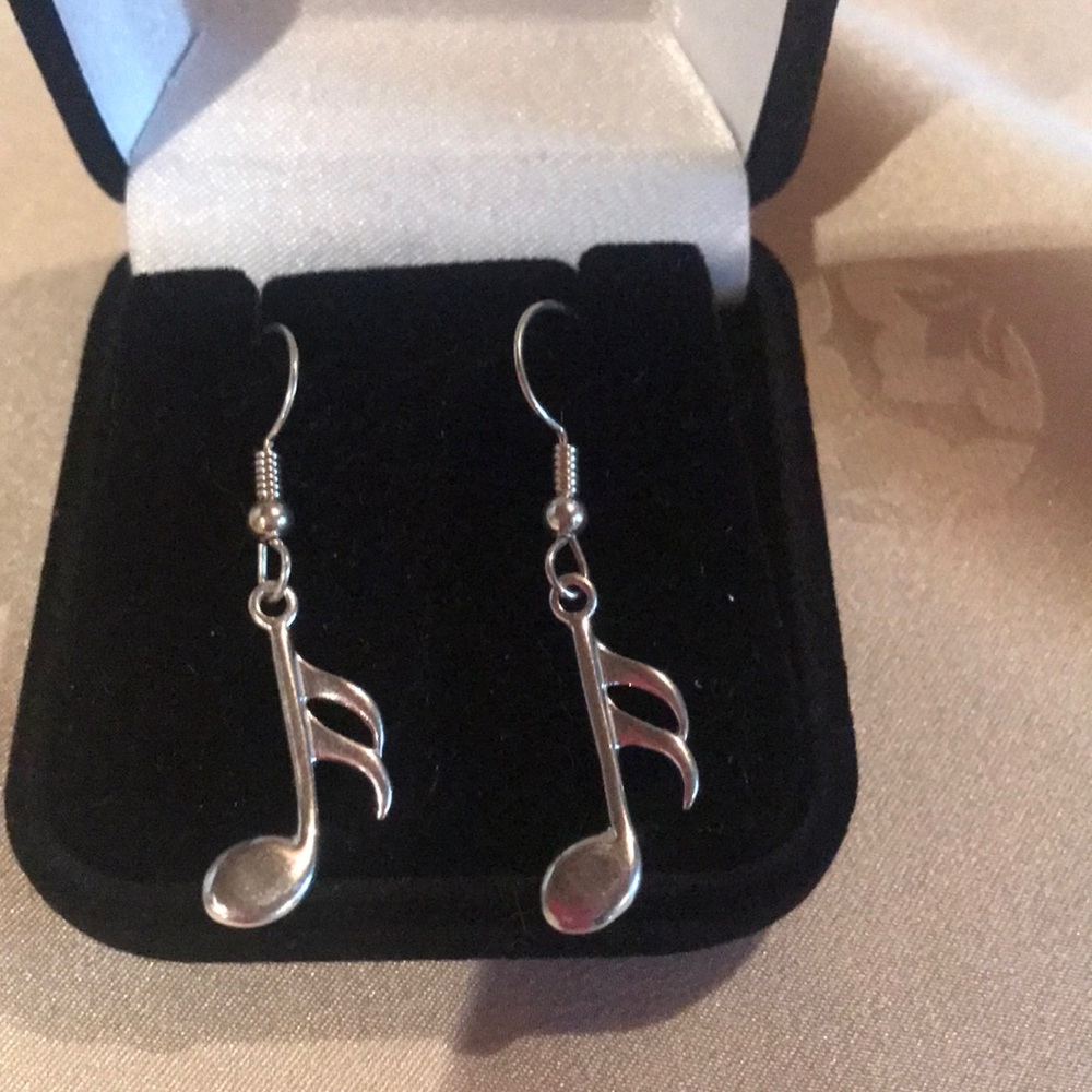 New Sterling silver 16th note earrings